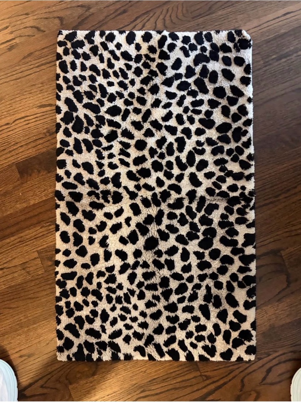 Abyss & Habidecor Black and White Leopard Print Bath Mat